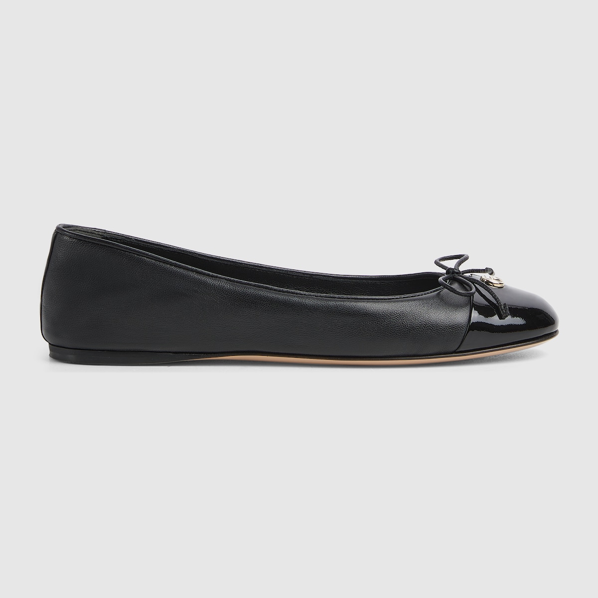 Gucci Women’s ballet flat with Double G - Image 1